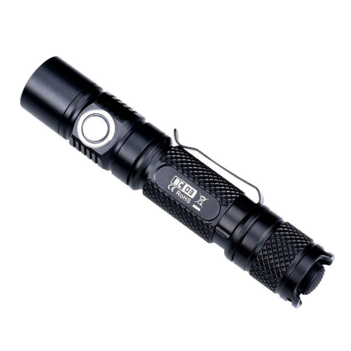 Lampe tactique de police 1200 lumens rechargeable :  Puissante