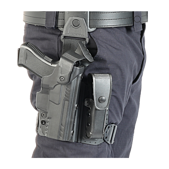 Porte lampe TACTIKNIGHT GK PRO - L'accessoire polyvalent pour les professionnels de la sécurité