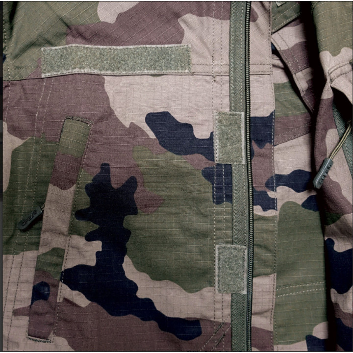 Veste de combat GUERILLA | Protection et fonctionnalité pour les forces de l'ordre