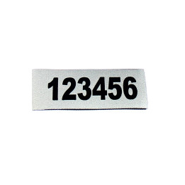 Numero identification RIO Sécurité sur retro réflechissant imprimé en noir 55 x 15 mm, conforme au décret 18 juillet 2023.