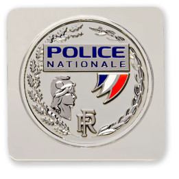 Médaille gendarmerie support carré - Portez votre fierté avec élégance
