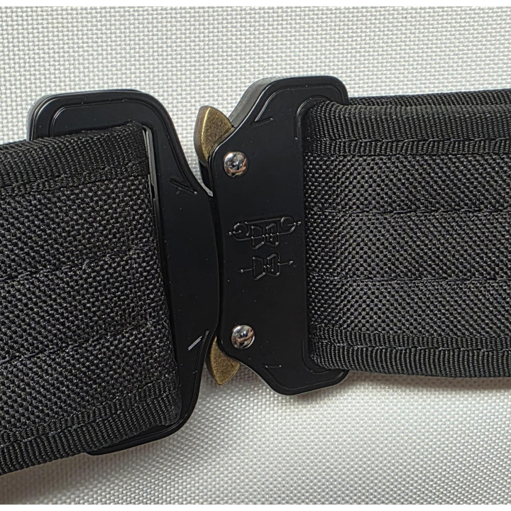 boucle cobra