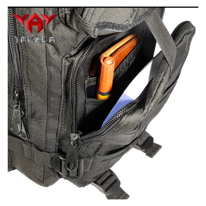 Sac Assault 20L - Polyvalence et résistance pour activités extérieures